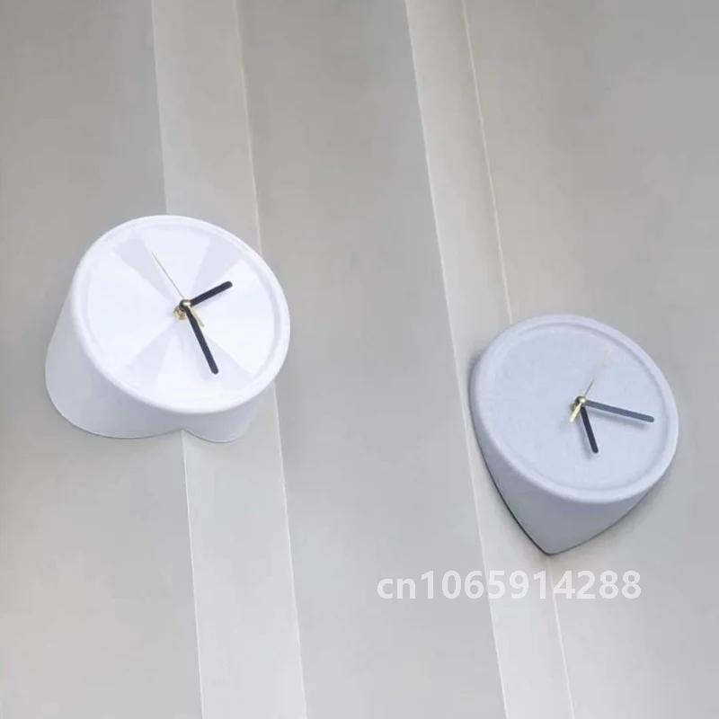 8 Inch Corner Wall Clocks Mini - огляд і ціна Luxury Watch House