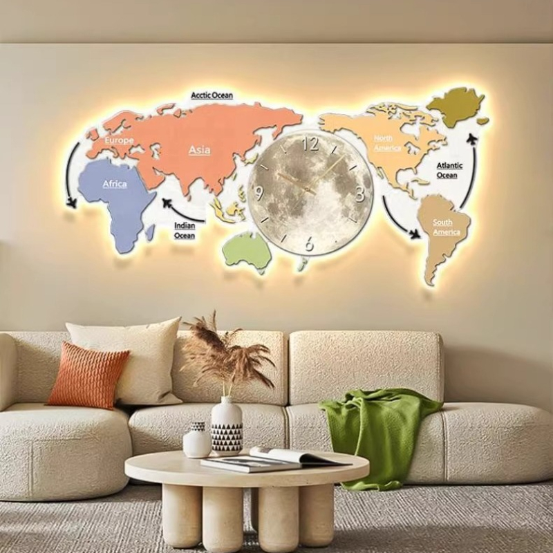 World Map Glowing Wall Clock L - огляд і ціна Luxury Watch House